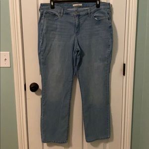 Women’s 414 Classic Straight 20W Levi’s Jeans